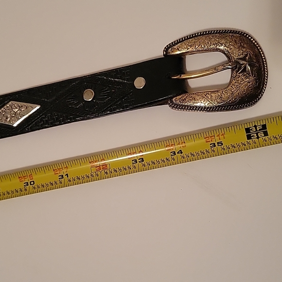 Leather belt - Picture 4 of 4